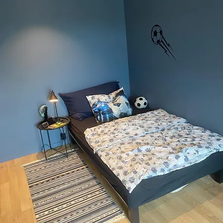 Enebolig På Villa